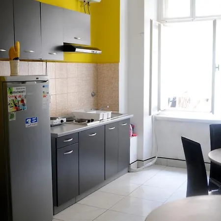Apartman Laginja * プーラ